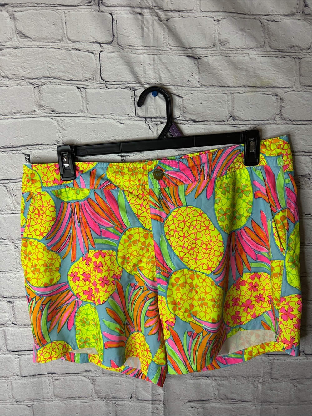 chubbies men’s Pineapple print swim Shorts - Neon Yellow, Pink, Teal. Size large